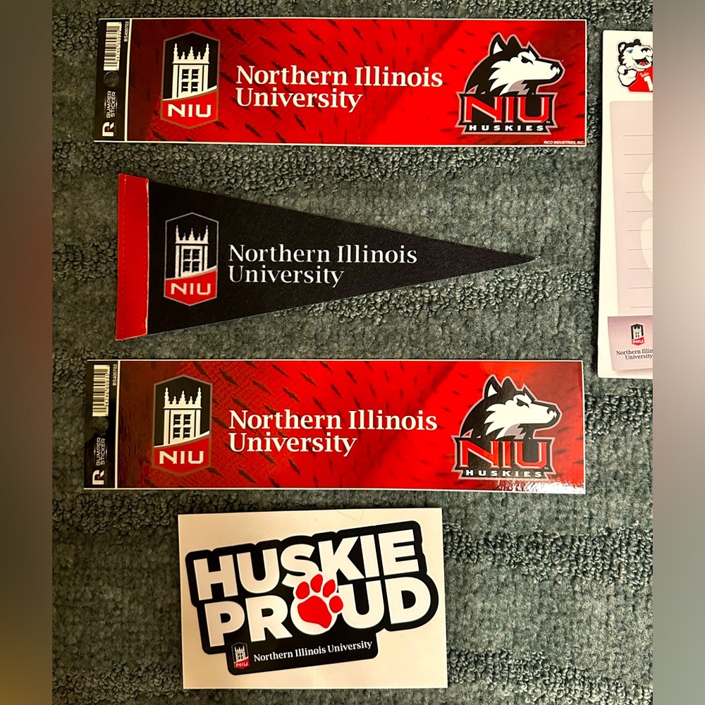 Northern Illinois University (NIU) Decor
